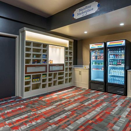 Quality Inn Lexington -Horse Park Экстерьер фото
