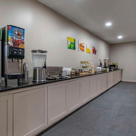 Quality Inn Lexington -Horse Park Экстерьер фото
