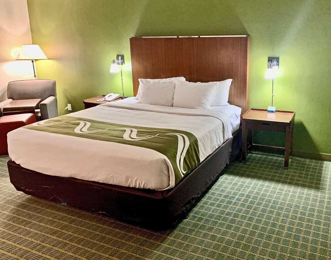 Quality Inn Lexington -Horse Park Экстерьер фото