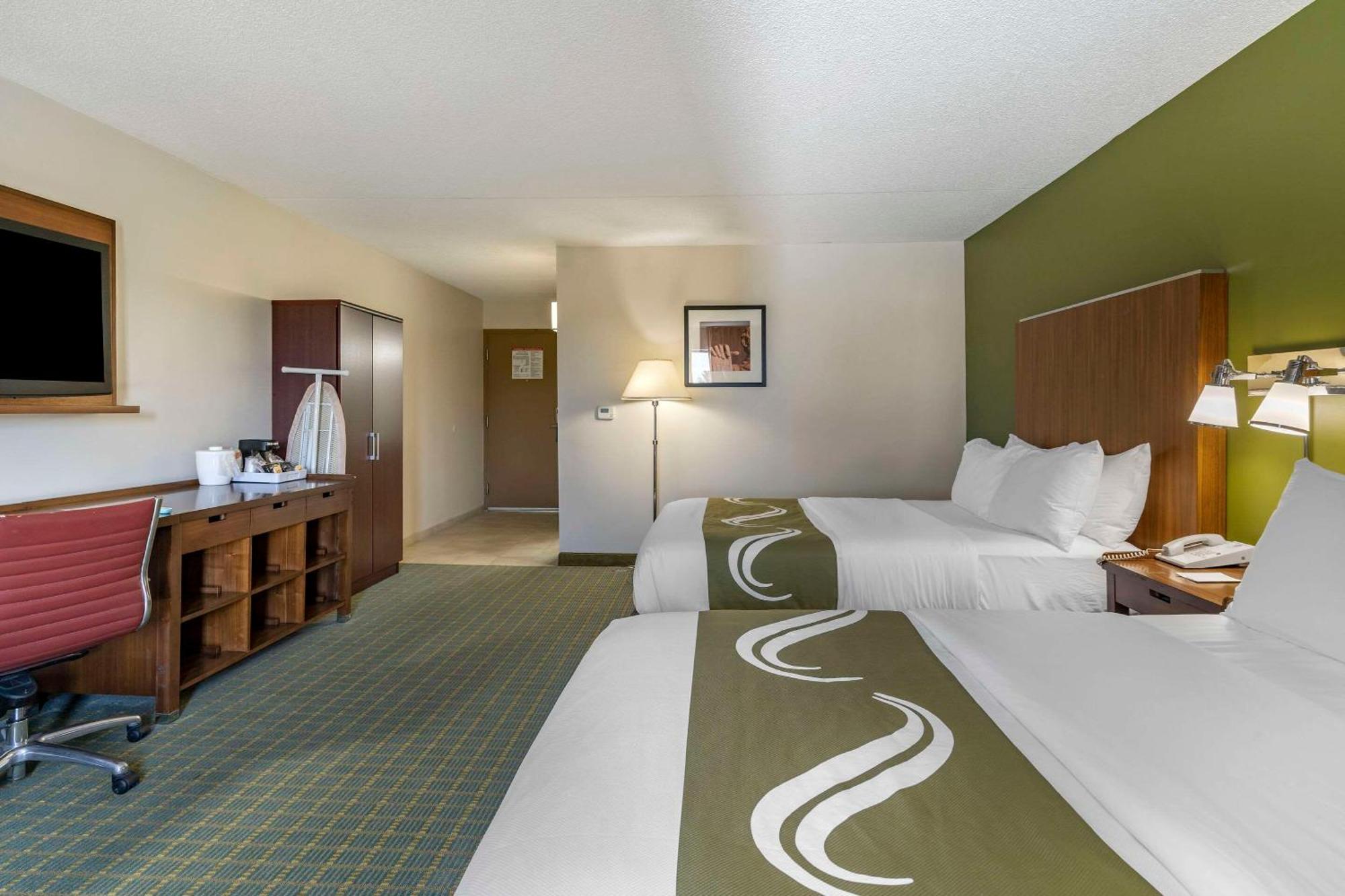 Quality Inn Lexington -Horse Park Экстерьер фото